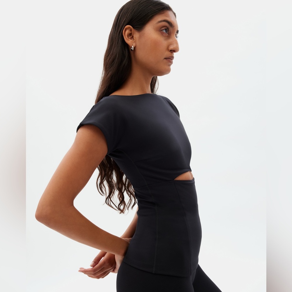 NWT Girlfriend Collective Route Bea Baby Tee - Picture 2 of 5